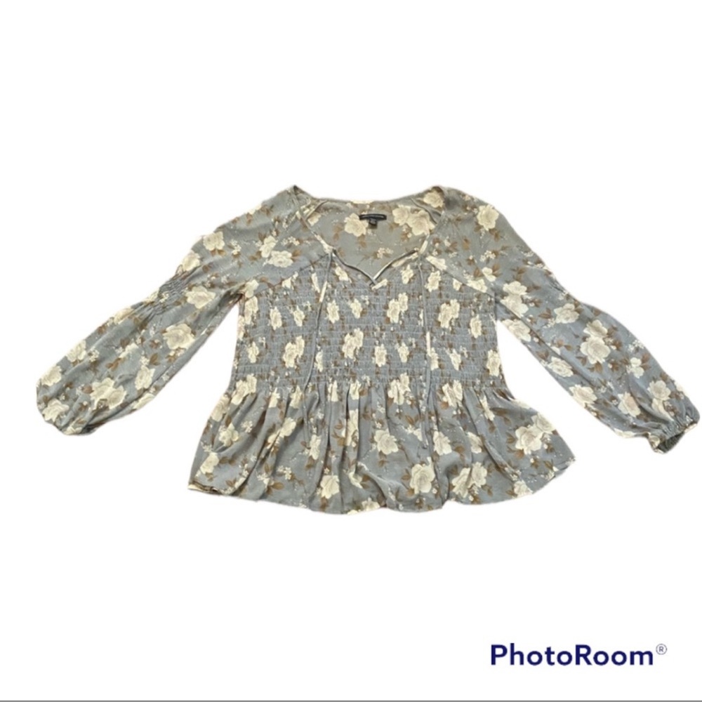 American Eagle Outfitters smocked floral peasant blouse